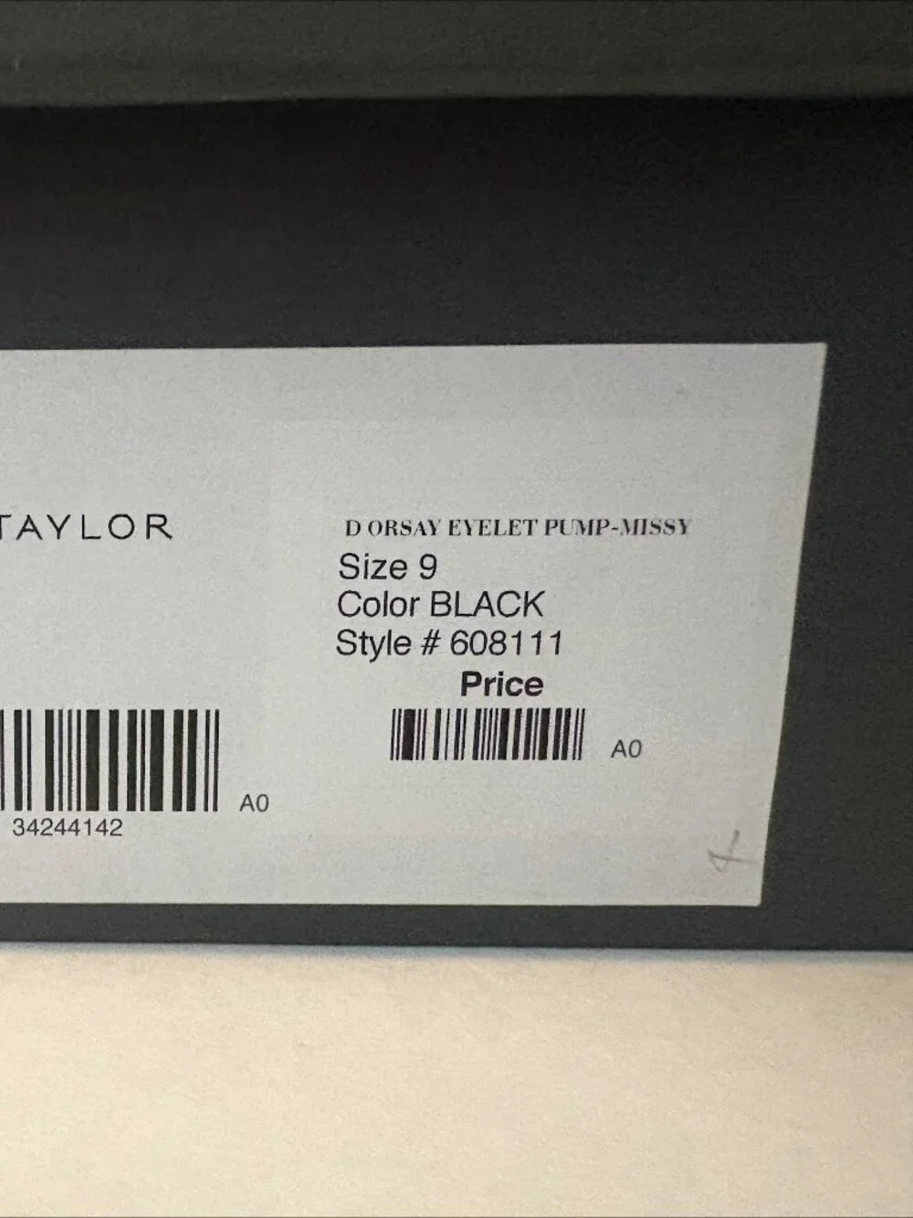 New in Box Ann Taylor Black D'Orsay Eyelet Pumps Heels Size 9